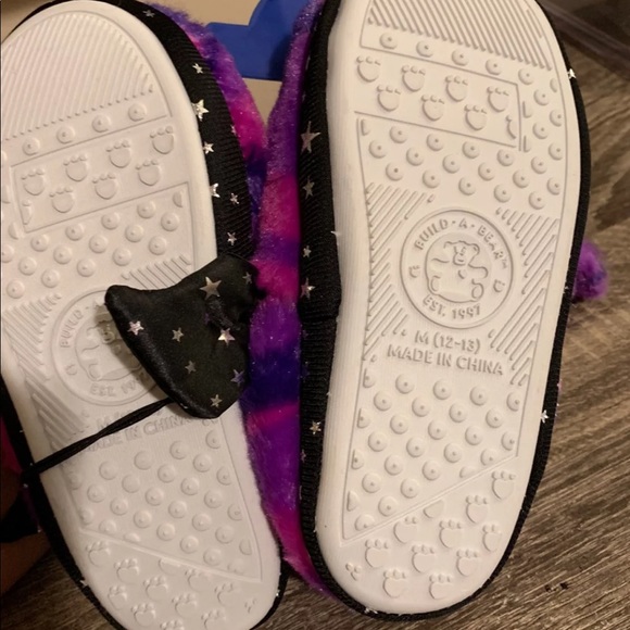 🐻🐻Build a Bear Kids Character Slippers🐻🐻 - Picture 6 of 6